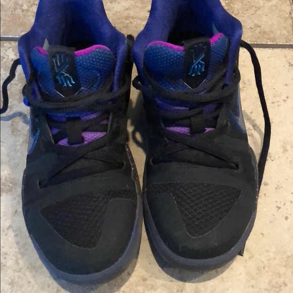 youth kyrie irving shoes